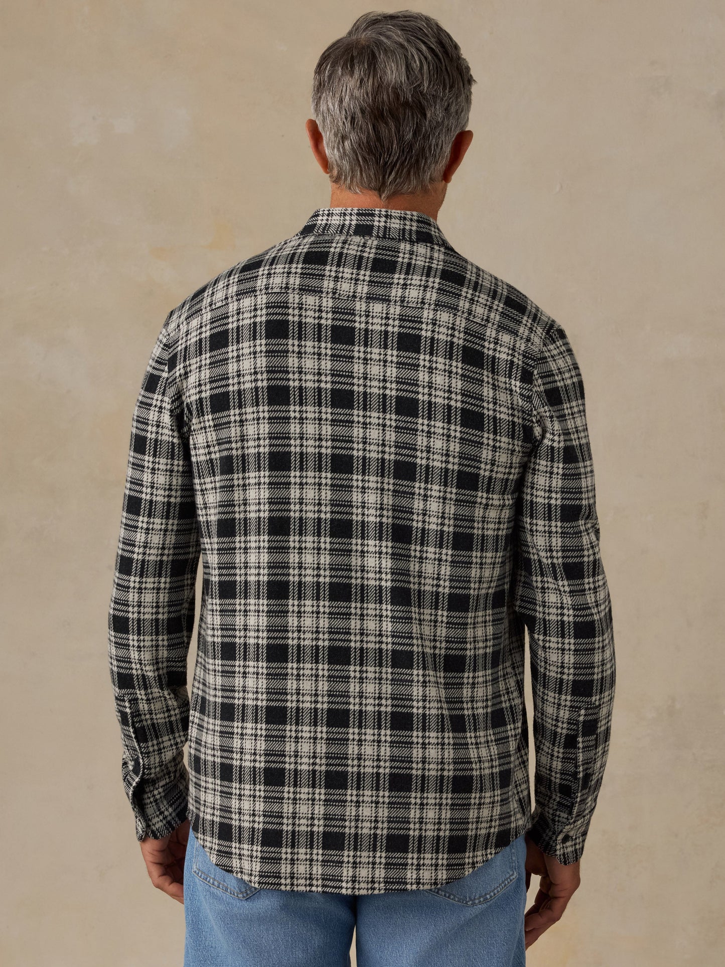 Sweater Shirt (Single Pocket) - Charcoal Coast Plaid