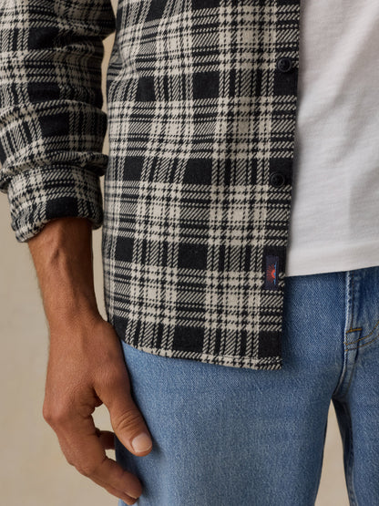 Sweater Shirt (Single Pocket) - Charcoal Coast Plaid